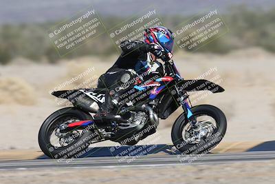 media/Dec-04-2025-Racers Edge (Thu) [[5ebc9f124d]]/3-B Group/2-Session 1 (Turn 4 Entry)/